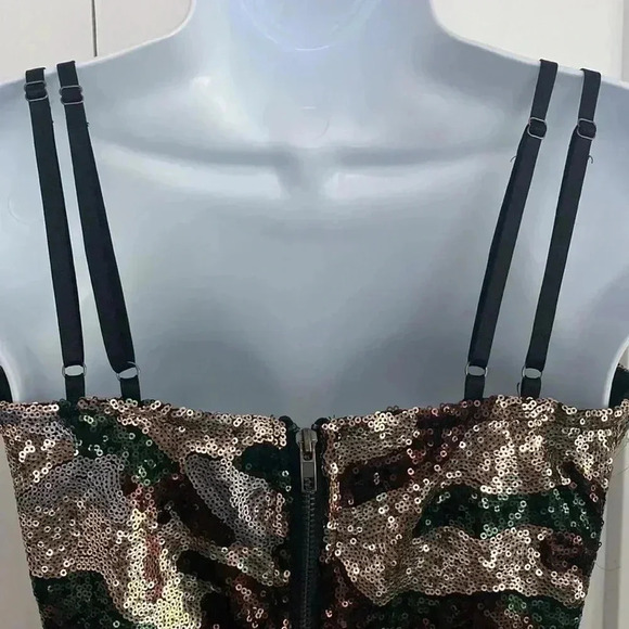 NWT Pink Owl Sequin Camo Plunge Neckline Stretchy Cocktail Dress Medium - Picture 5 of 10